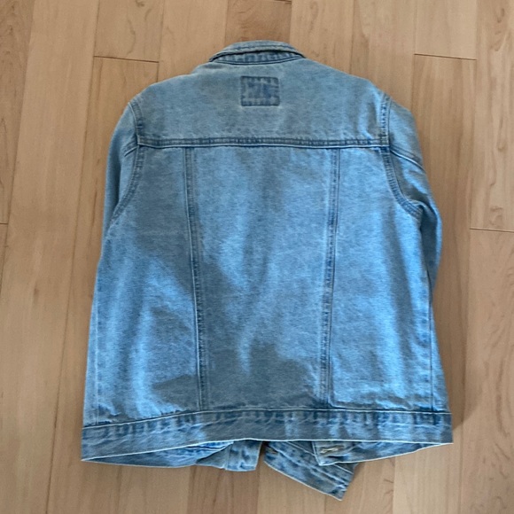 Forever 21 girls jean jacket - Picture 3 of 3
